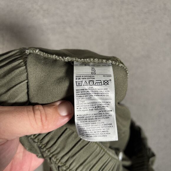 Old Navy Shorts Women’s Size XL Olive Flap Pockets Elastic Stretch Waist Hiking - Picture 10 of 10